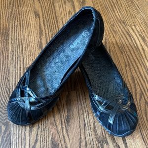 Skechers flats women's size 9.5